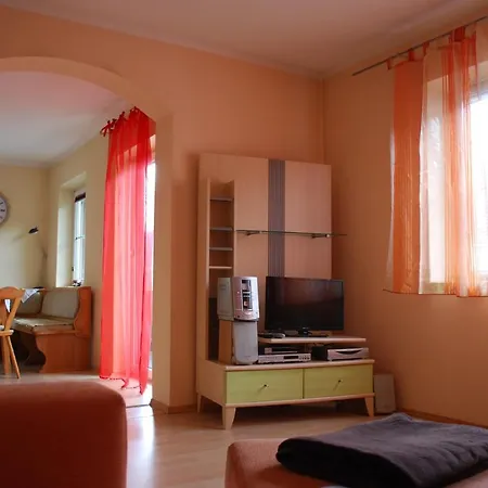 Haus Brenntara 1 Apartman *