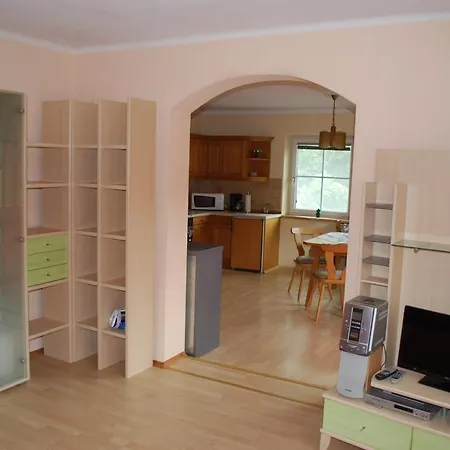 Haus Brenntara 1 Apartment