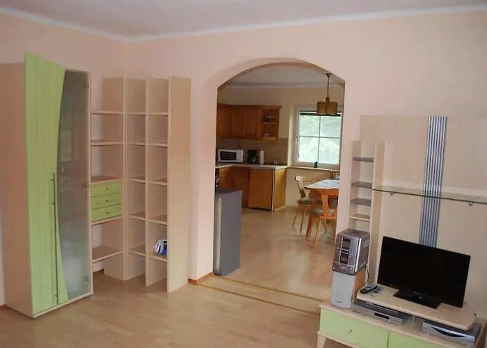 Haus Brenntara 1 Apartment